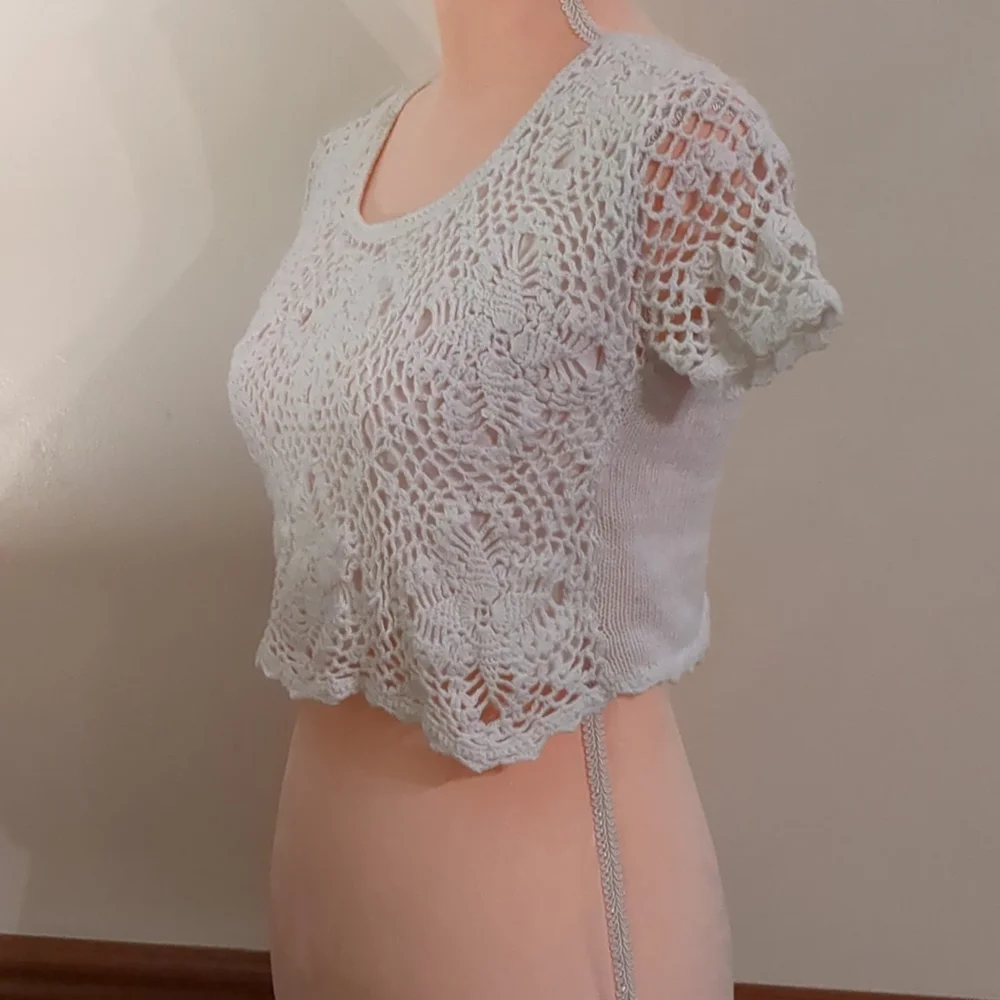 one step up white crochet crop sweater, Girl's Large - Picture 3 of 6